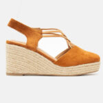 Q 8270 CAMEL